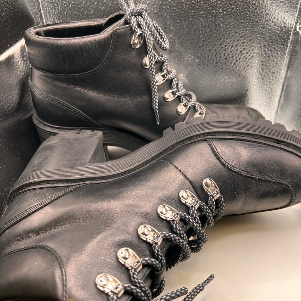 MARC FISHER LTD LEATHER COMBAT BOOTS